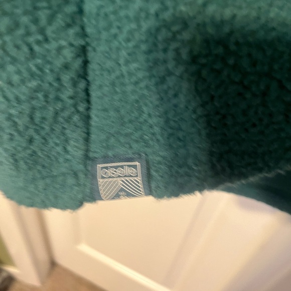 Oiselle AT Green Fleece Jacket new with tags. Size S - Picture 5 of 5